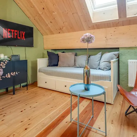 Вилла 100 Und 10 - 4 Stilvolle City-apartments