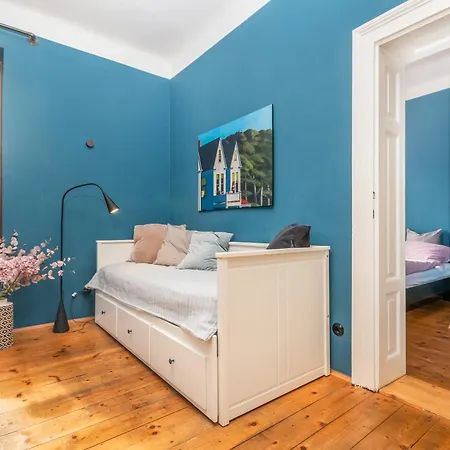 100 Und 10 - 4 Stilvolle City-apartments *