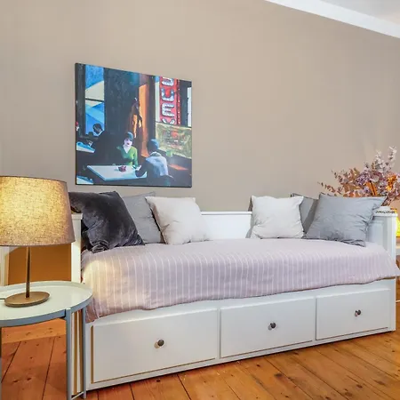 100 Und 10 - 4 Stilvolle City-apartments Вилла *