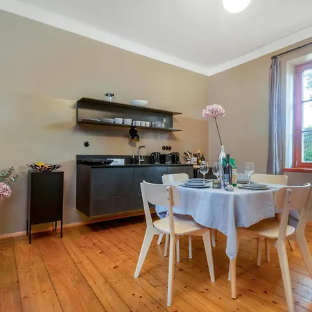 100 Und 10 - 4 Stilvolle City-apartments * 클라겐푸르트