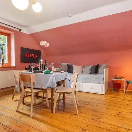 100 Und 10 - 4 Stilvolle City-apartments Villa Klagenfurt am Woerthersee