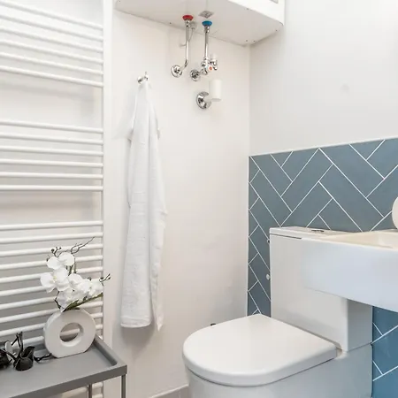 100 Und 10 - 4 Stilvolle City-apartments *