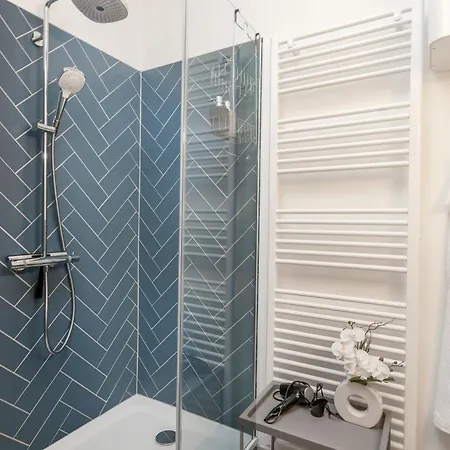 100 Und 10 - 4 Stilvolle City-apartments