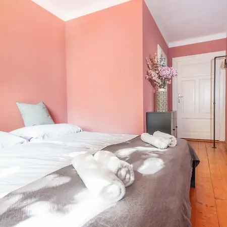 100 Und 10 - 4 Stilvolle City-apartments Клагенфурте