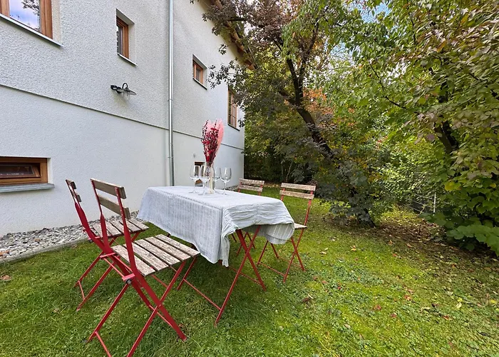 100 Und 10 - 4 Stilvolle City-apartments